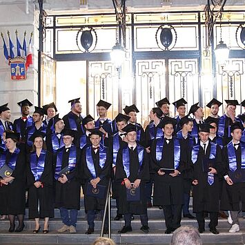 30ème REMISE DES DIPLÔMES LE 25 OCTOBRE PARRAINÉE PAR JEAN-PIERRE CHEVÈNEMENT